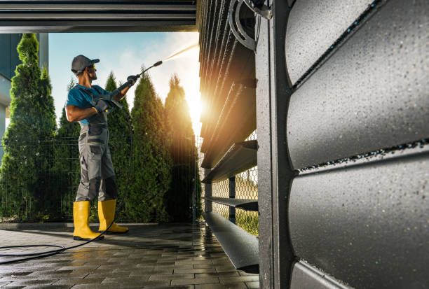 Best Pressure Washing Siding  in Brightwaters, NY